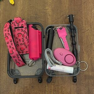 NWOT Pink & Black Cheetah Self-Defense Keychain Set